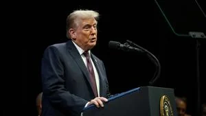 Trump says 'billions' of barrels of Venezuelan oil will 'soon' lower gas prices